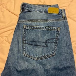American Eagle High Rise Girlfriend Jeans